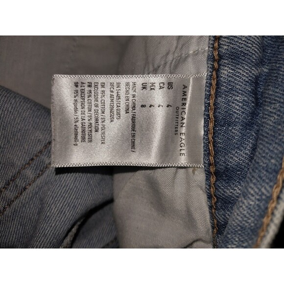 American Eagle High Rise Mom Shorts Pleated Size 4 - Picture 4 of 6